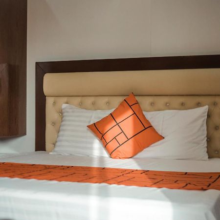 Goho Rooms Badar Karachi Eksteriør bilde