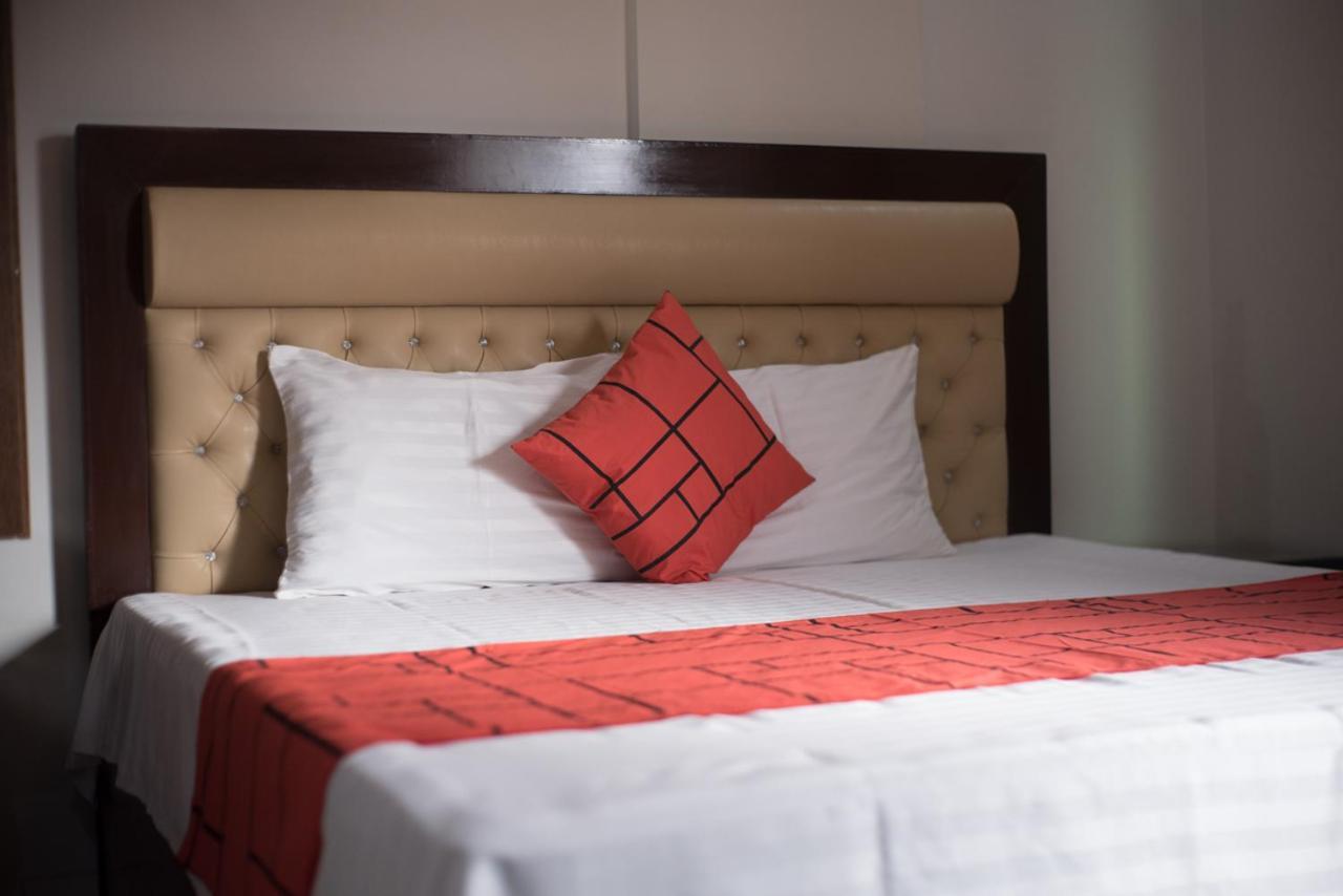 Goho Rooms Badar Karachi Eksteriør bilde