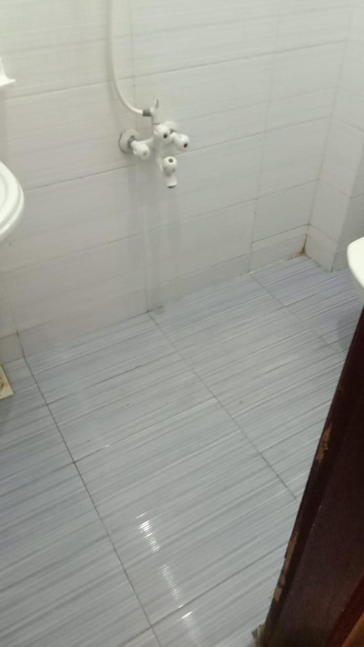 Goho Rooms Badar Karachi Eksteriør bilde