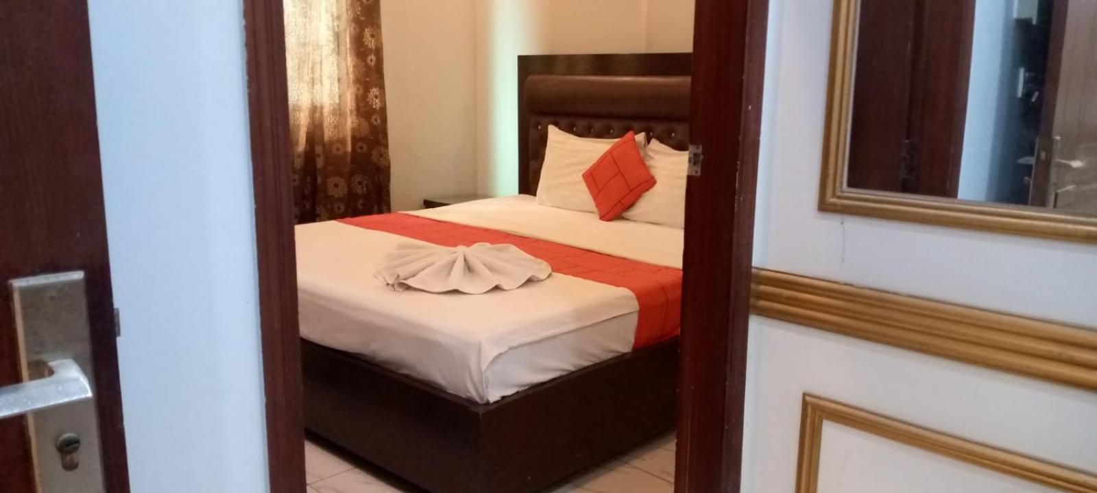 Goho Rooms Badar Karachi Eksteriør bilde