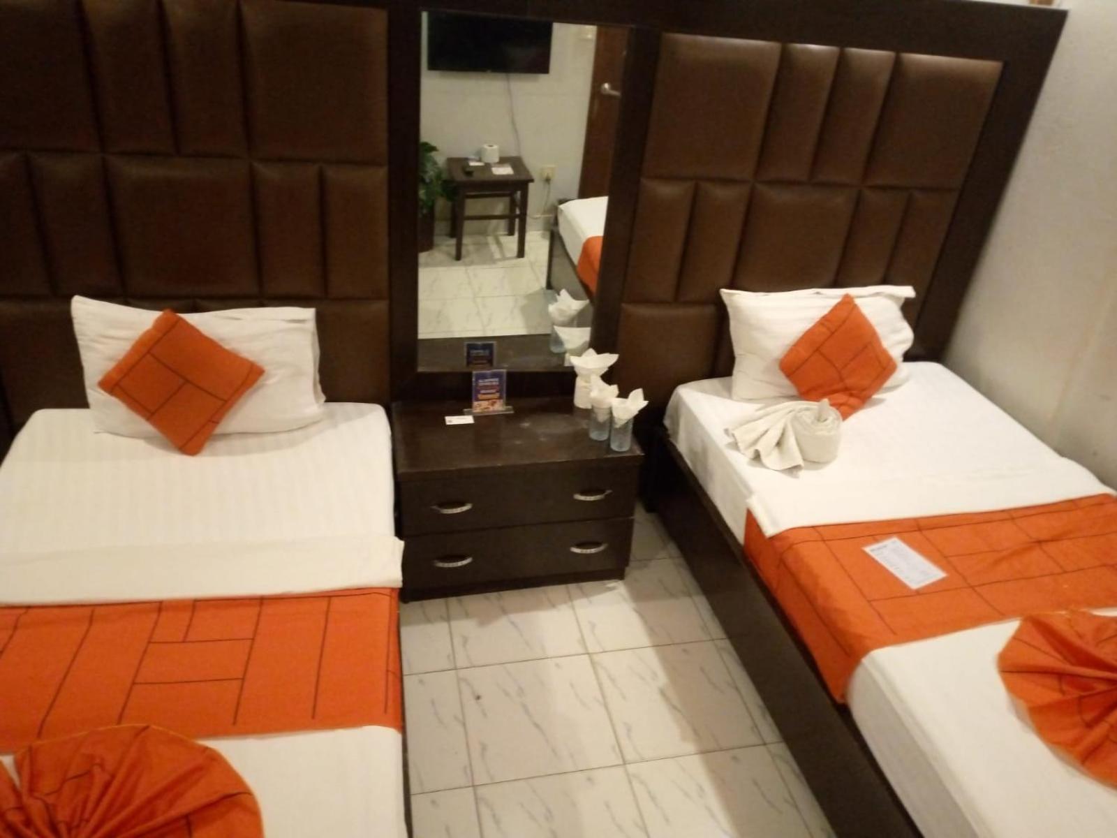 Goho Rooms Badar Karachi Eksteriør bilde