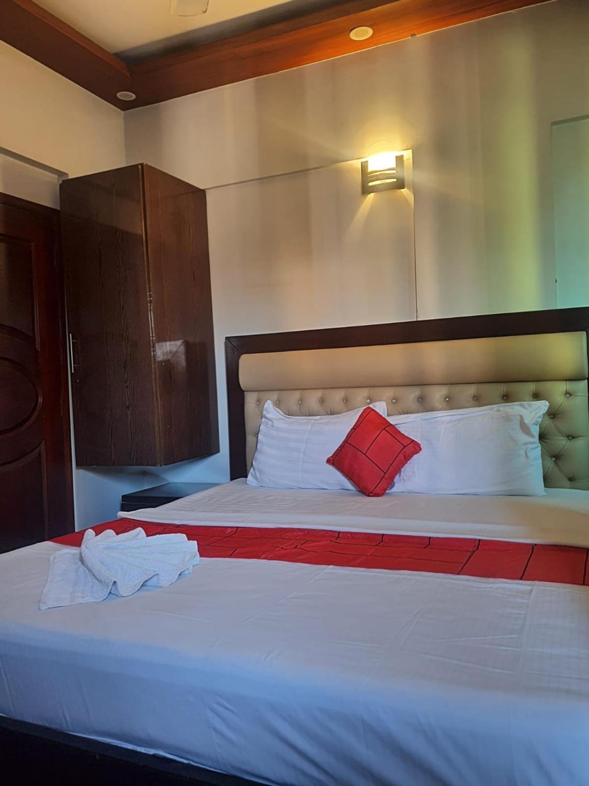 Goho Rooms Badar Karachi Eksteriør bilde